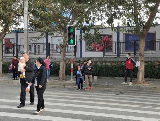 雷锋1.jpg 雷锋1.jpg