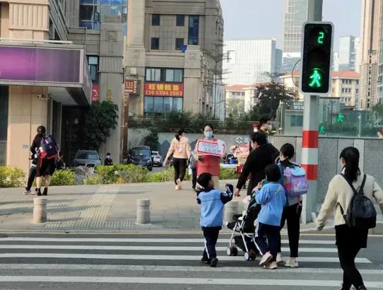 雷锋2.jpg 雷锋2.jpg